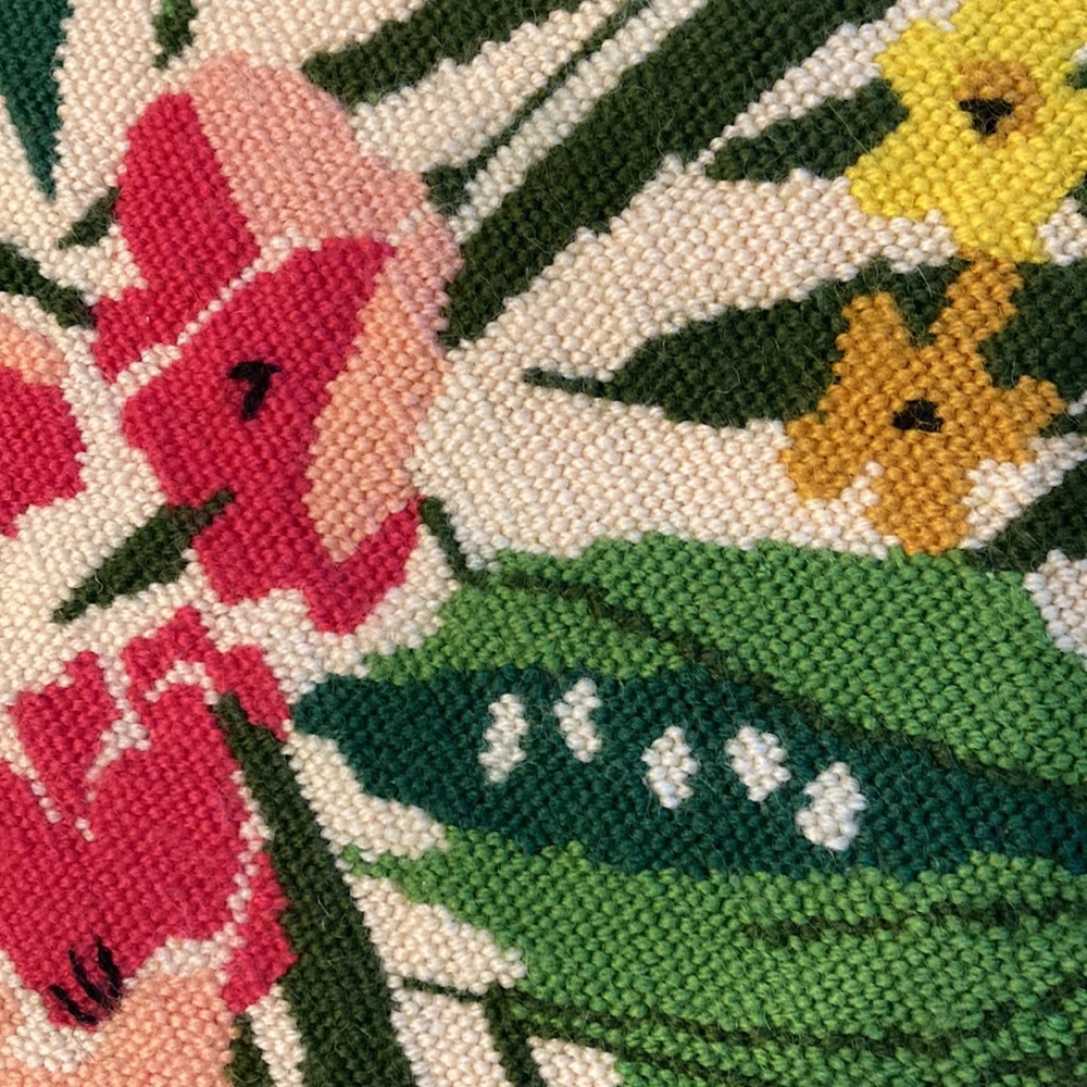 Superb Vintage Woolen Needlepoint - Picture 3 of 3